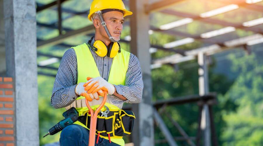 Expert Emergency Roof Repairs services in Escanaba, MI