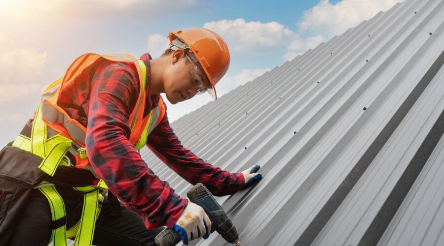 GAF roofing contractor in Escanaba, MI